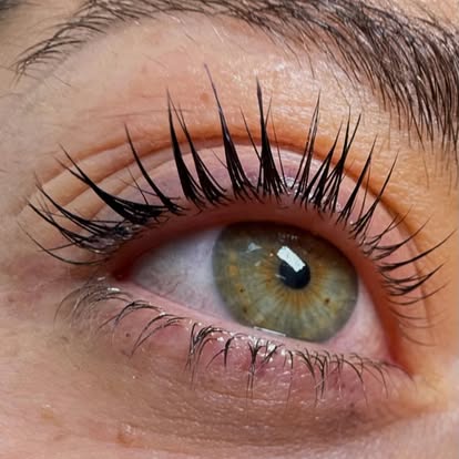 Risultato lash lift — ciglia definite e naturali